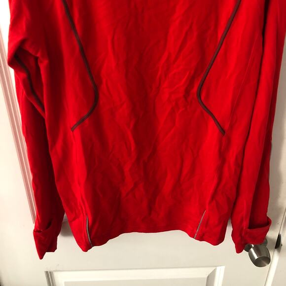 Lululemon Men's Long Sleeve T Shirt Red Size M *Missing Tag* Base Layer Running - Picture 8 of 13